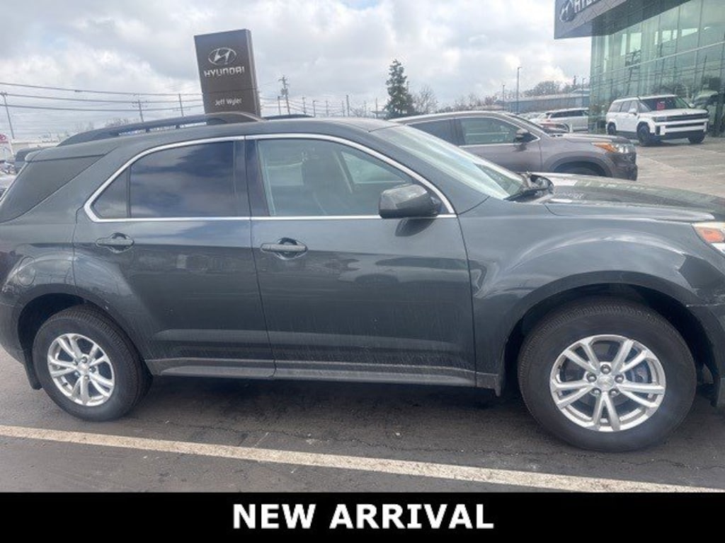 Used 2017 Chevrolet Equinox LT SUV