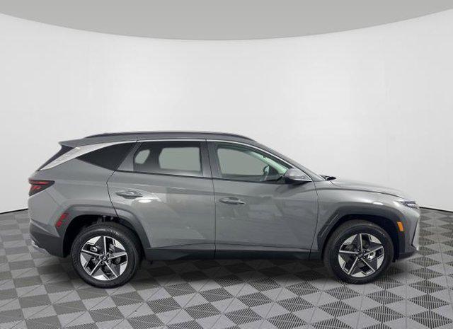 2026 Hyundai Tucson SEL photo 2