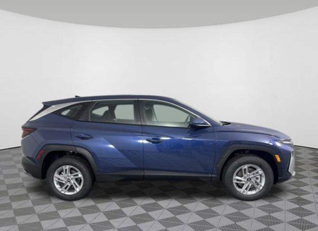 New 2026 Hyundai Tucson SE AWD SUV