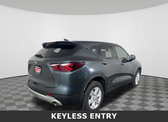 2020 Chevrolet Blazer 2LT photo 2