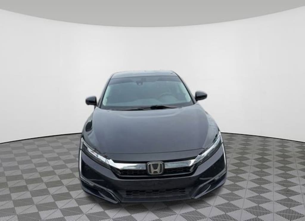 Used 2018 Honda Clarity Plug-In Hybrid Touring Sedan