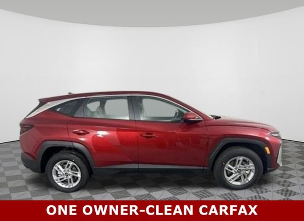 Certified 2025 Hyundai Tucson SE SUV