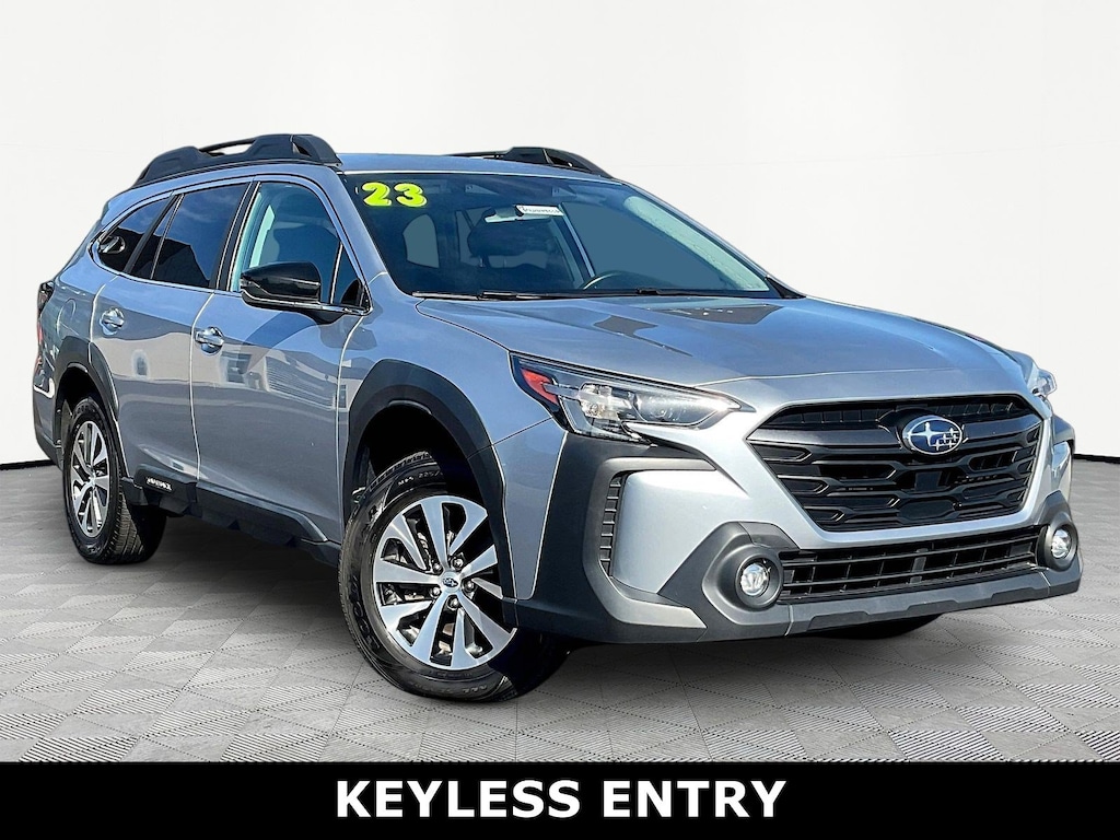 Used 2023 Subaru Outback Premium SUV