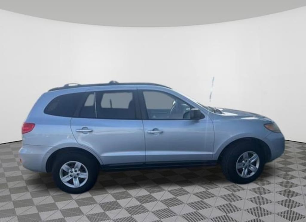 Used 2009 Hyundai Santa Fe GLS SUV