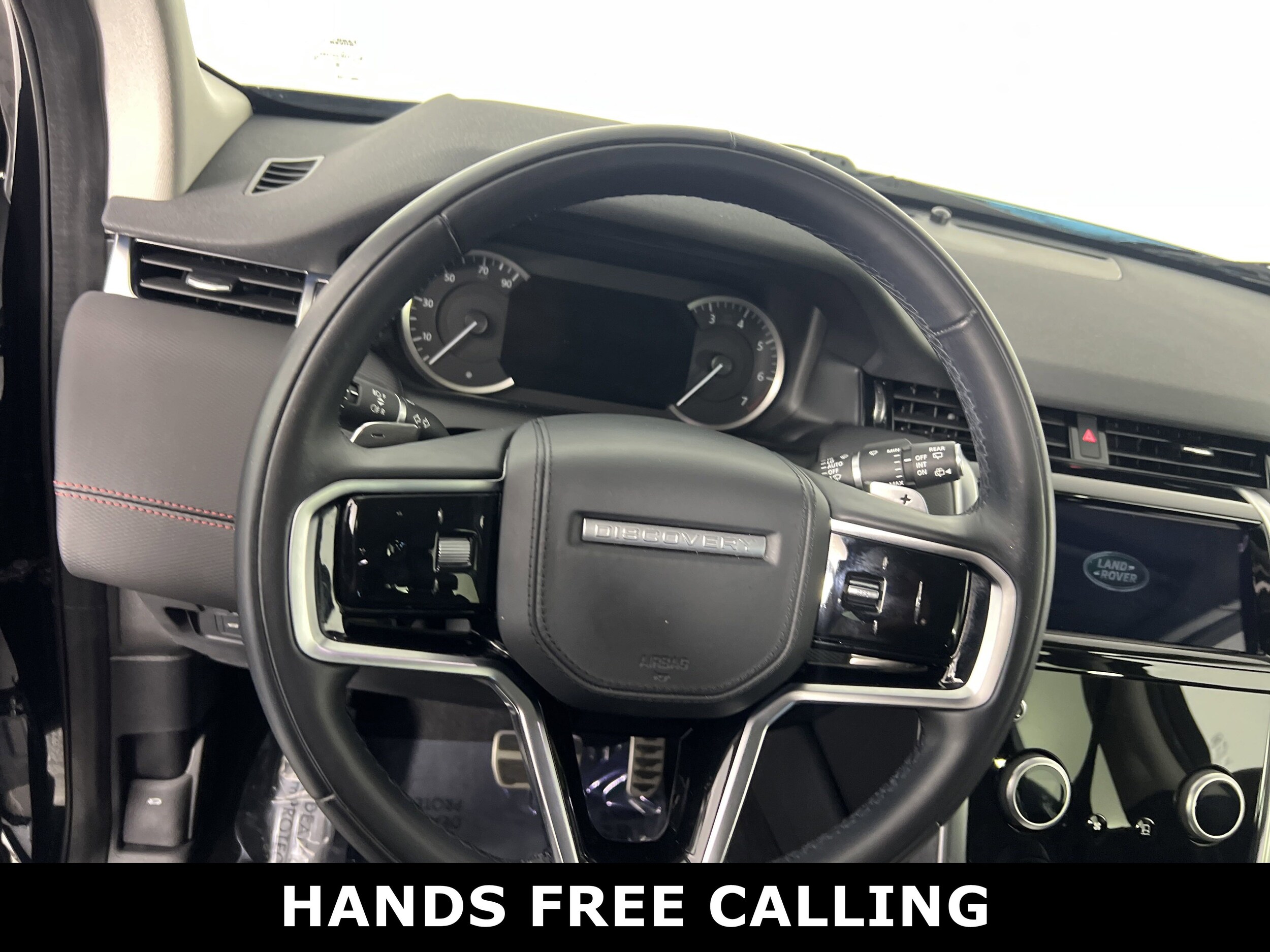 2023 Land Rover Discovery Sport SE R-Dynamic photo 4