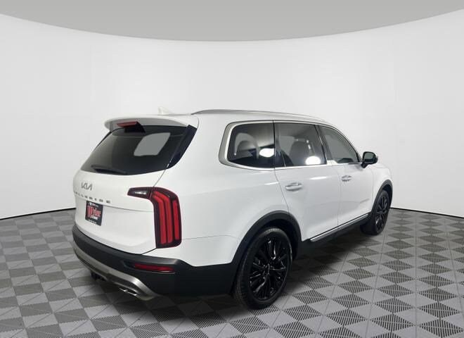 2022 Kia Telluride SX photo 3