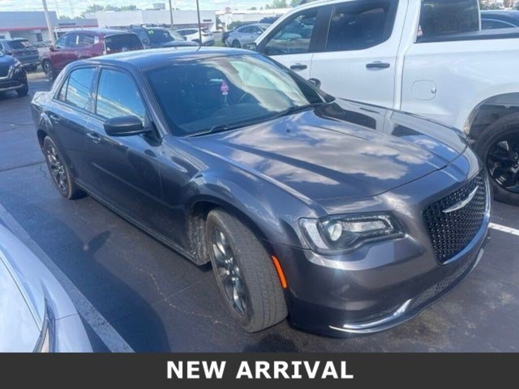 Used 2018 Chrysler 300 S Sedan