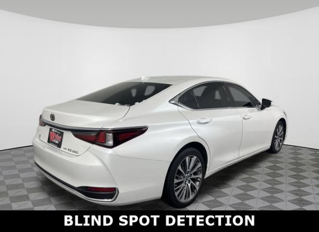Used 2021 Lexus ES 250 Sedan