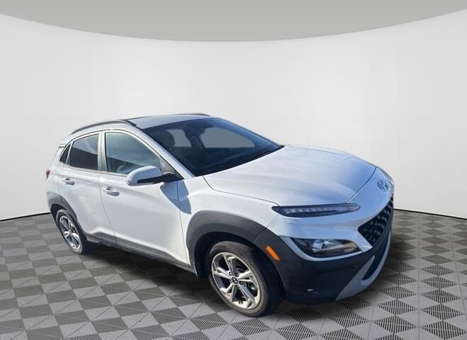 2023 Hyundai Kona SEL photo 2