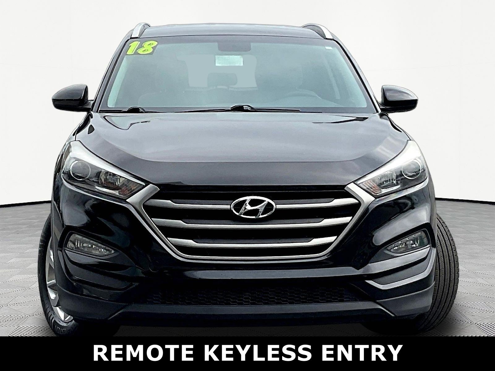 Used 2018 Hyundai Tucson SEL with VIN KM8J33A43JU786882 for sale in Fairfield, OH