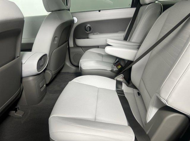 2026 Hyundai Palisade Limited - Photo 11