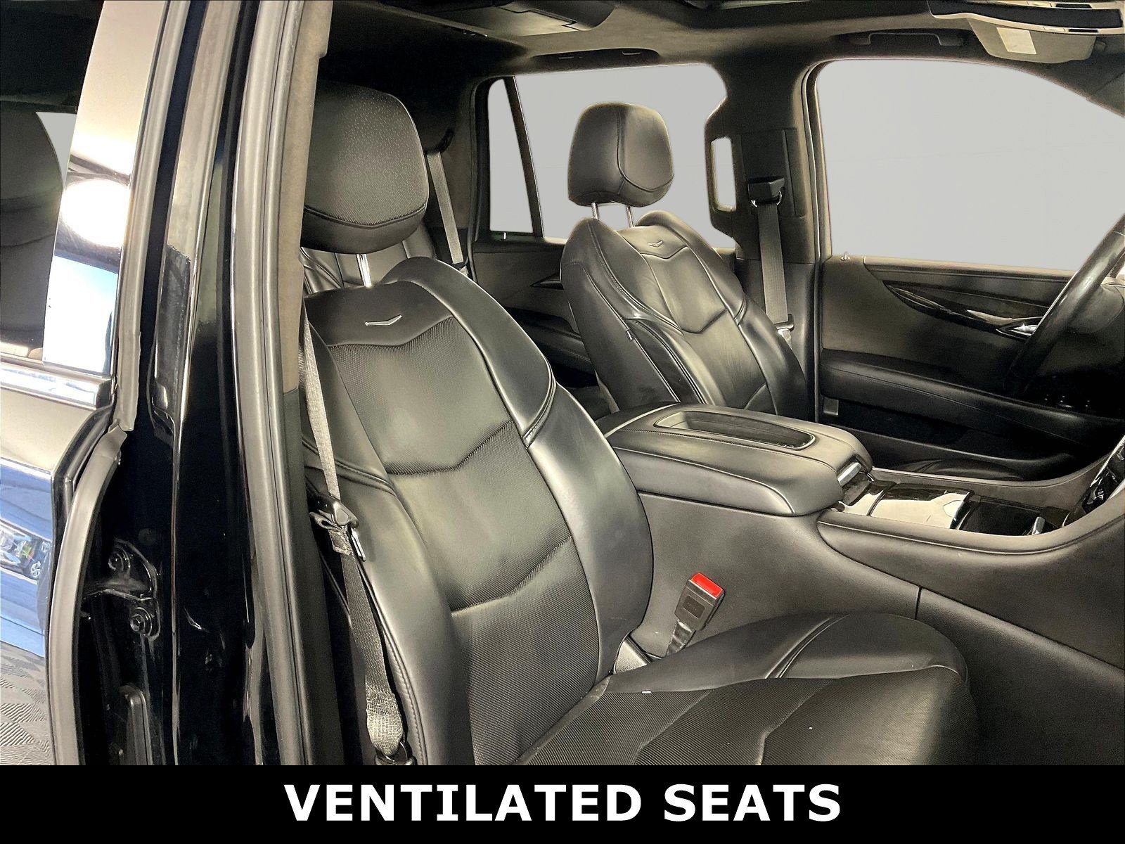 2020 Cadillac Escalade Platinum - Photo 30