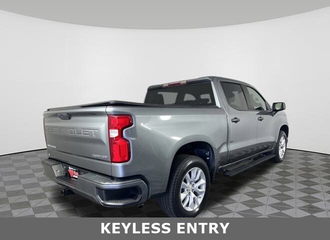 2021 Chevrolet Silverado 1500 Custom photo 2