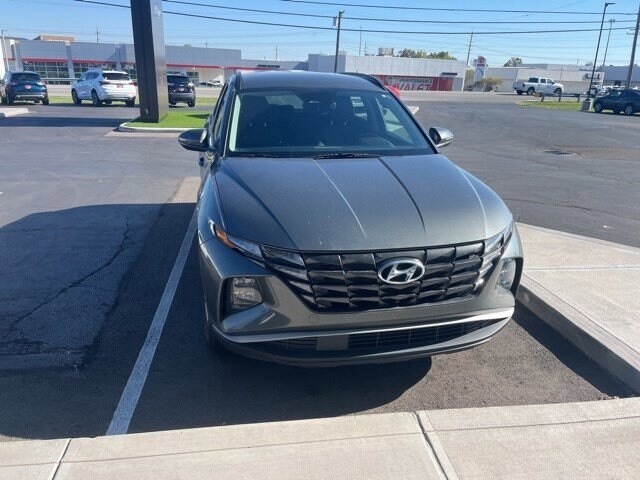 2022 Hyundai Tucson SEL photo 2