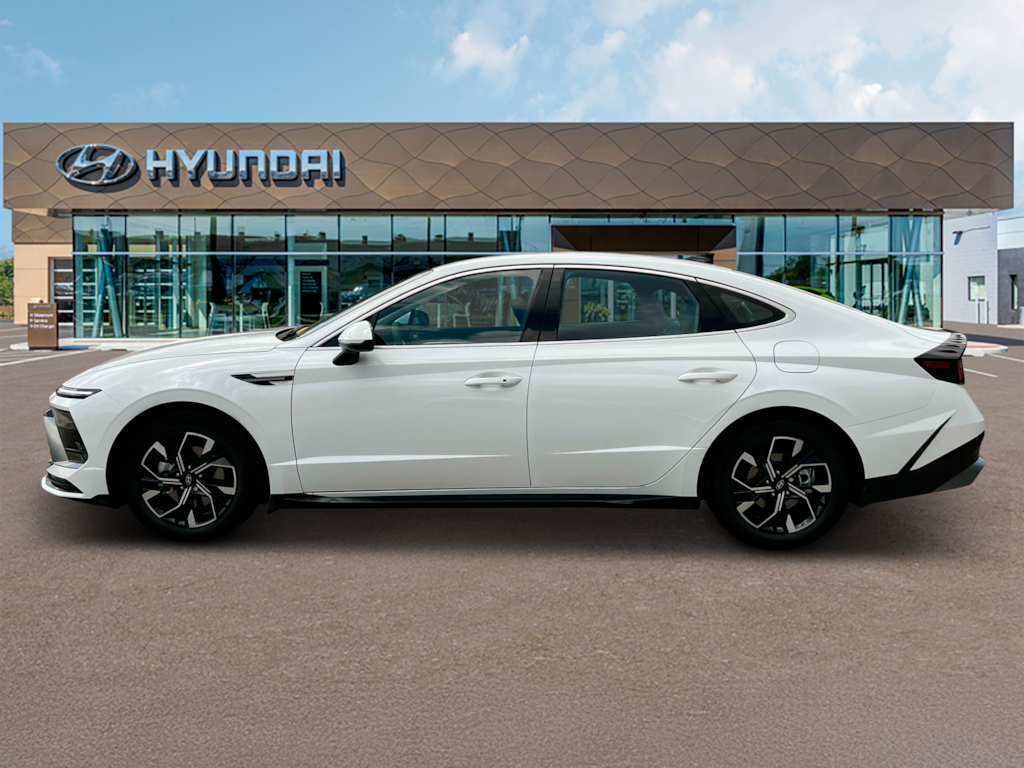 New 2025 Hyundai Sonata SEL Sedan