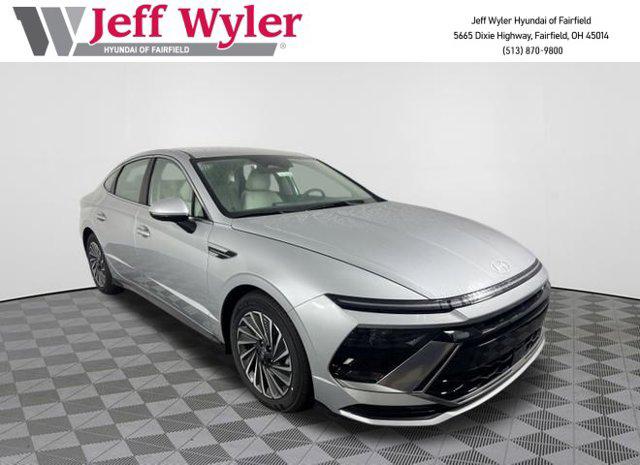 2025 Hyundai Sonata Hybrid SEL's photo