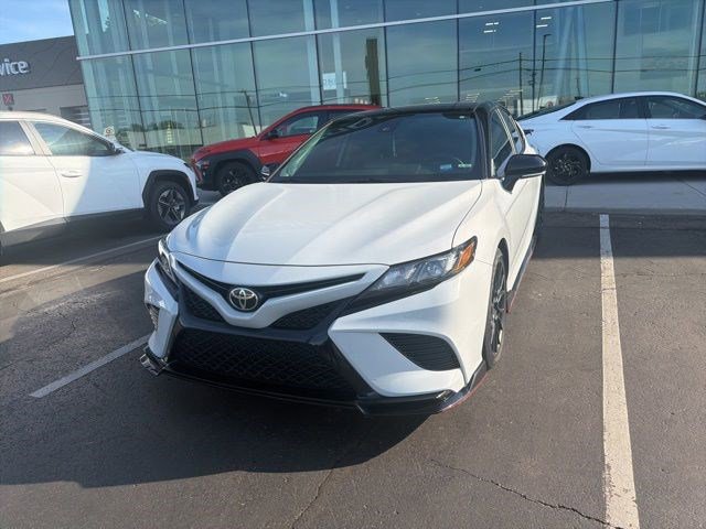 2021 Toyota Camry TRD - Photo 16