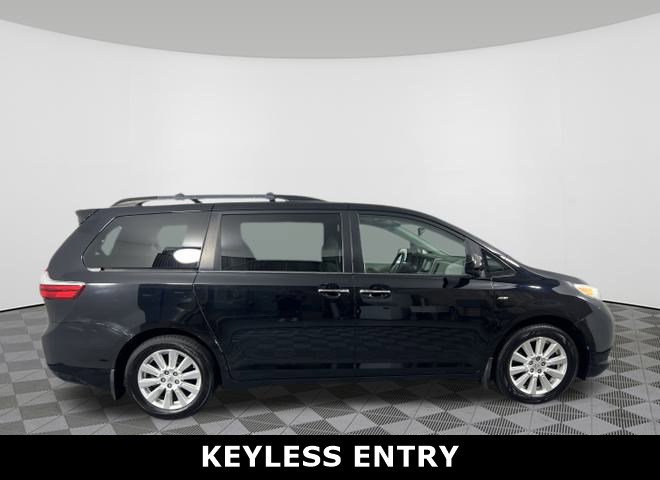 Used 2017 Toyota Sienna XLE with VIN 5TDDZ3DC5HS153365 for sale in Fairfield, OH