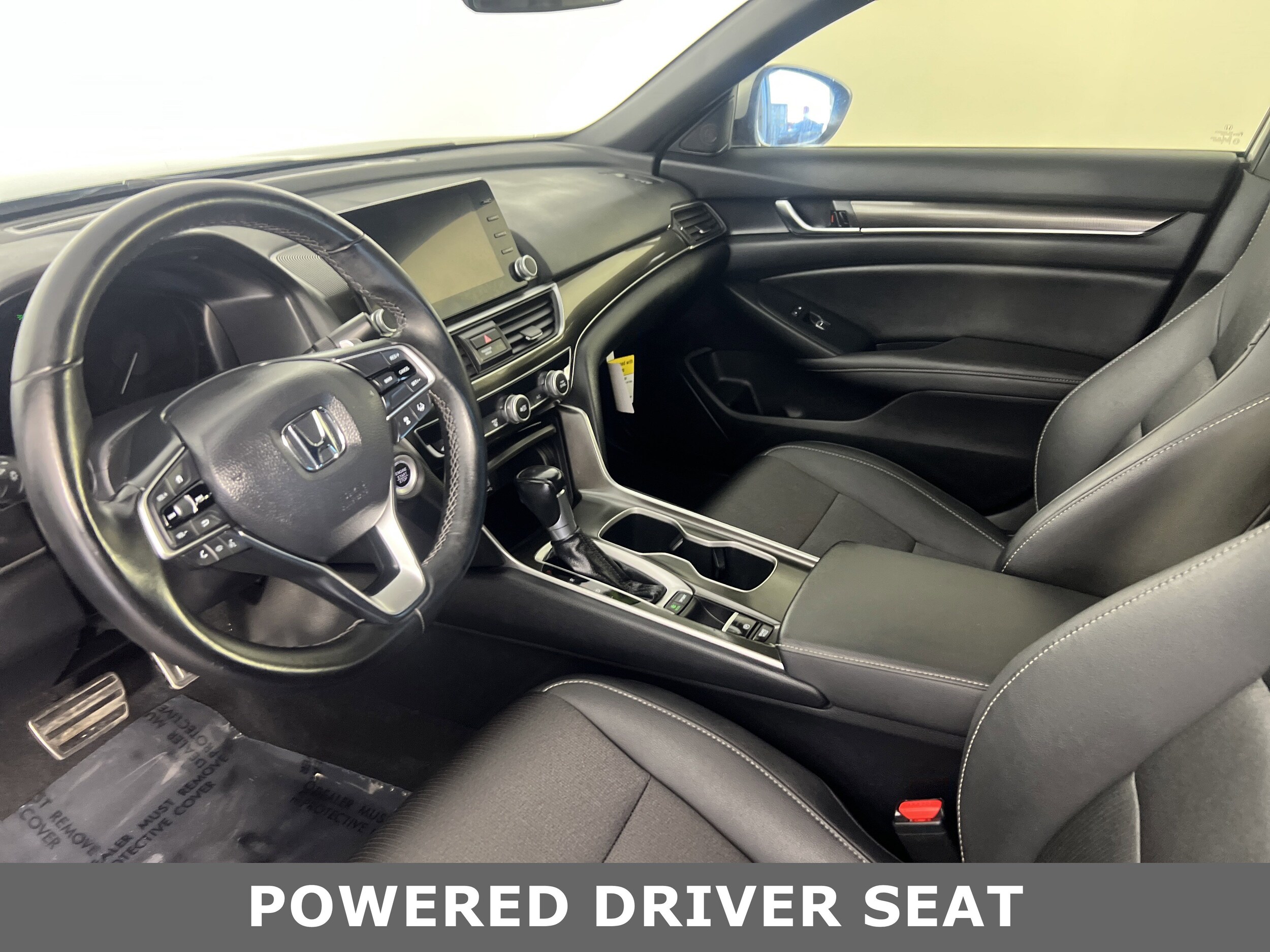 2019 Honda Accord Sport photo 4