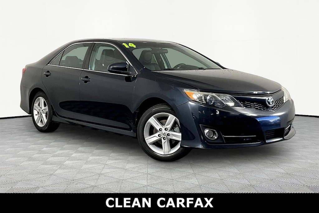 Used 2014 Toyota Camry L Sedan
