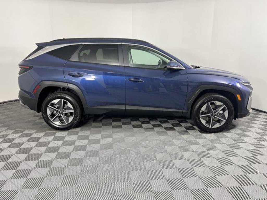 New 2026 Hyundai Tucson SEL Premium AWD SUV