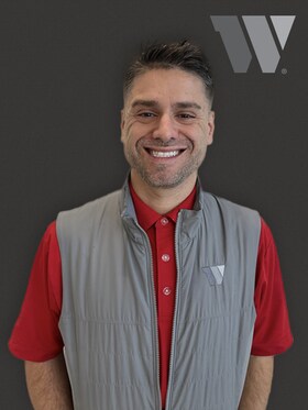 Staff member Nick Knaus from ID_1e00fbedd157
