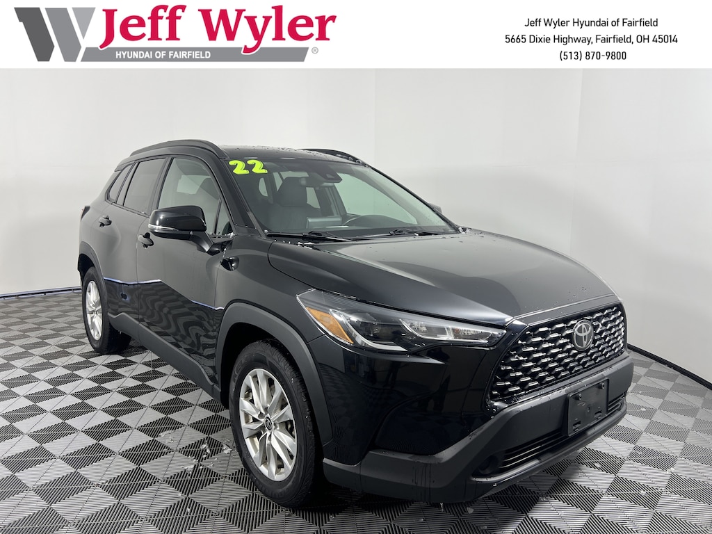 Used 2022 Toyota Corolla Cross LE SUV