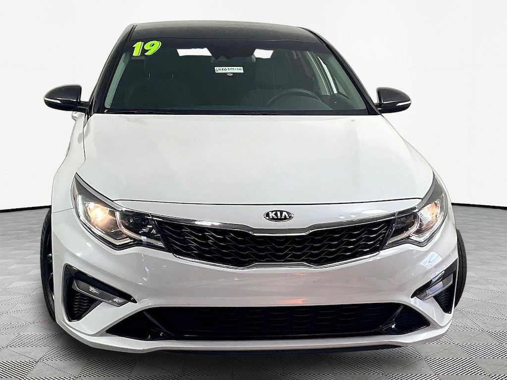 Used 2019 Kia Optima LX Sedan