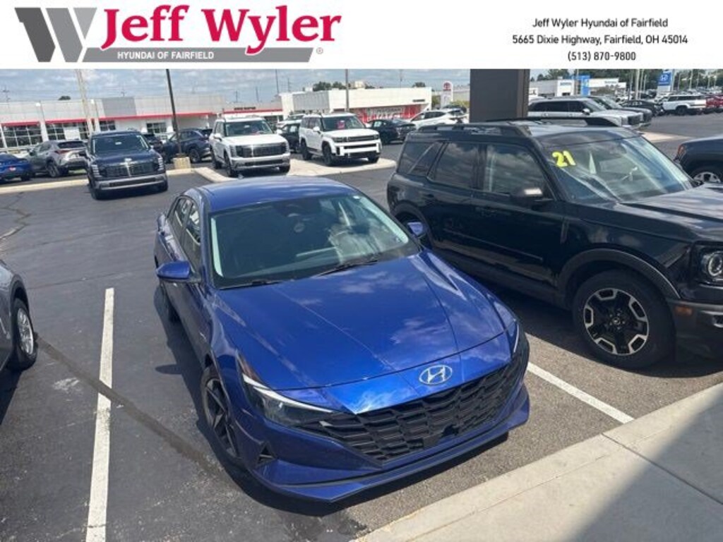 Used 2023 Hyundai Elantra SEL Sedan