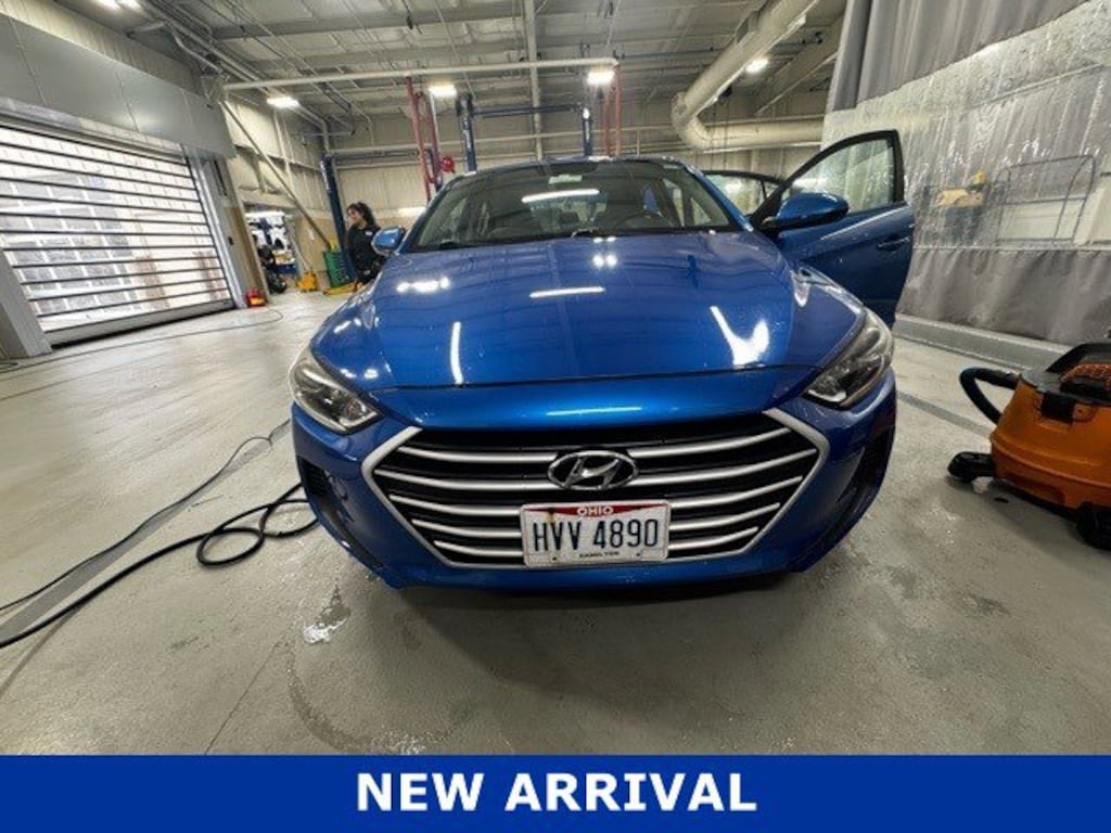 Used 2017 Hyundai Elantra SE Sedan