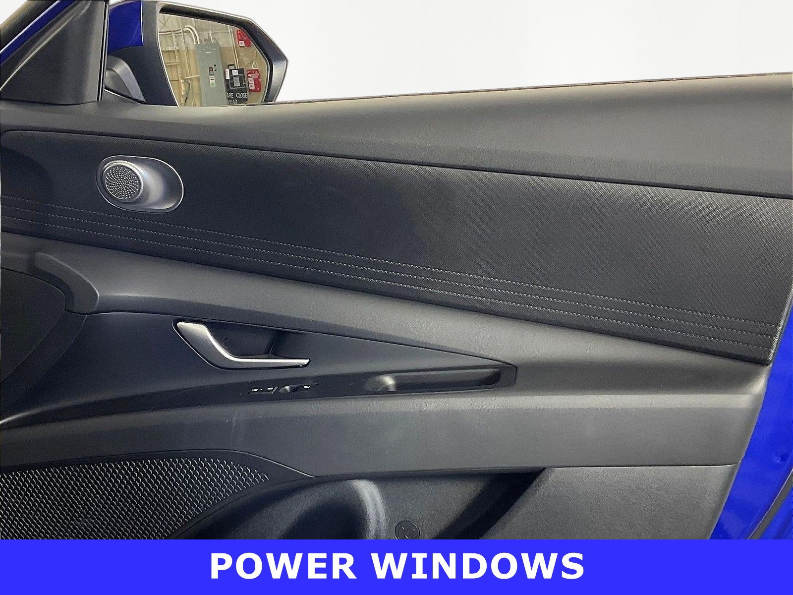 2025 Hyundai Elantra SE - Photo 29