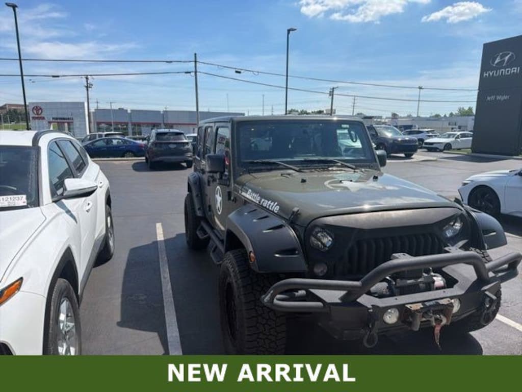 Used 2015 Jeep Wrangler Unlimited Sahara 4x4 SUV