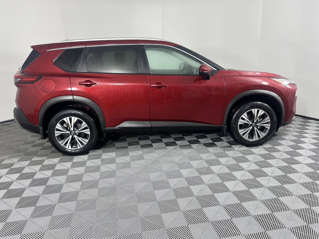 Used 2023 Nissan Rogue SV SUV