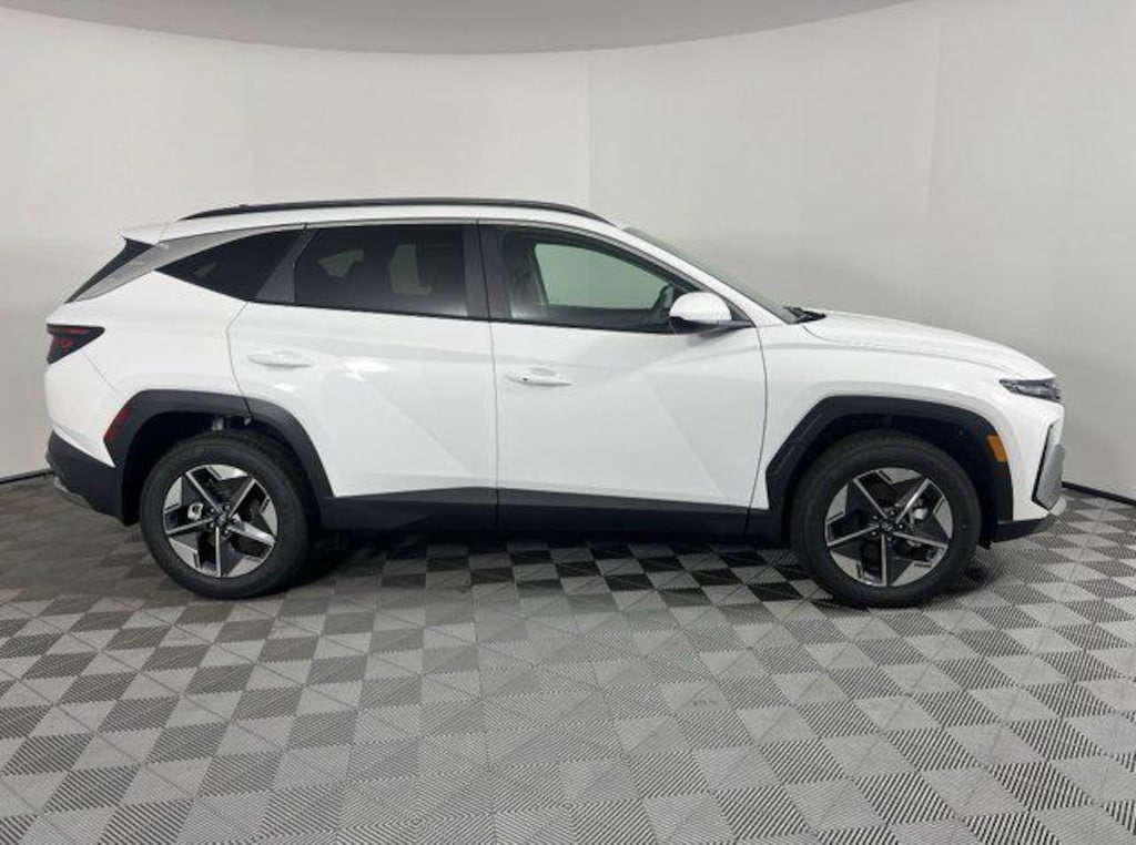 New 2026 Hyundai Tucson SEL AWD SUV
