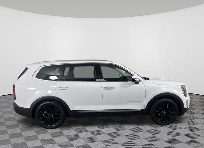 2022 Kia Telluride SX photo 2