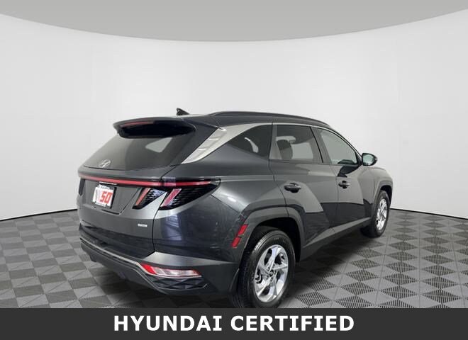 2022 Hyundai Tucson SEL photo 2