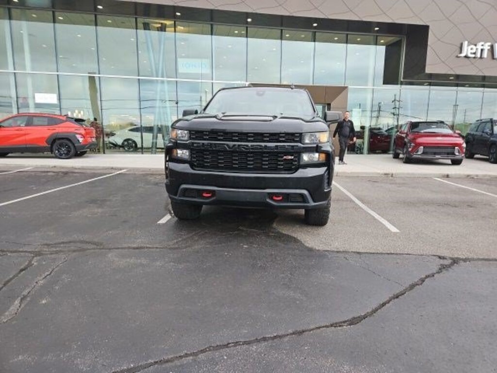 Used 2021 Chevrolet Silverado 1500 Custom Trail Boss Truck Crew Cab