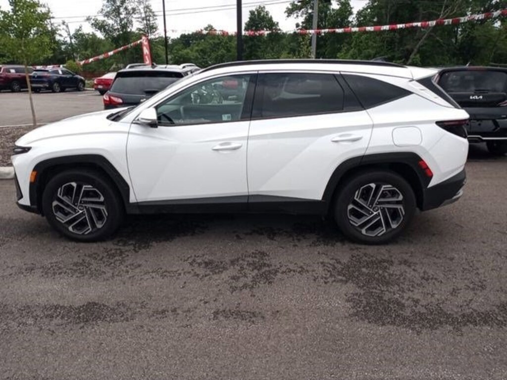 Used 2025 Hyundai Tucson Hybrid Limited SUV