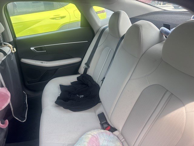 2023 Hyundai Sonata SE photo 3