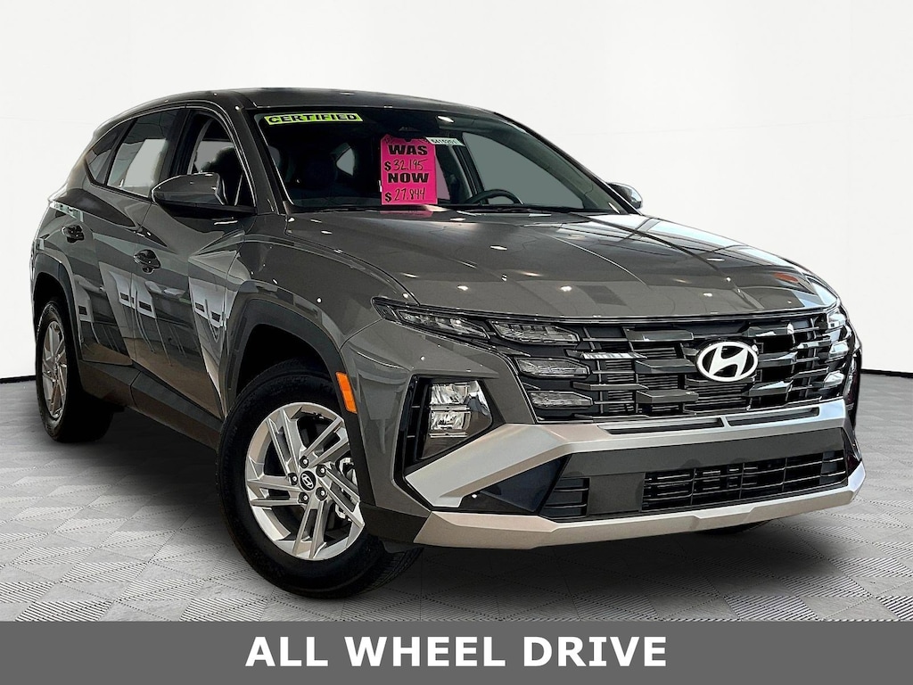 Certified 2025 Hyundai Tucson SE SUV
