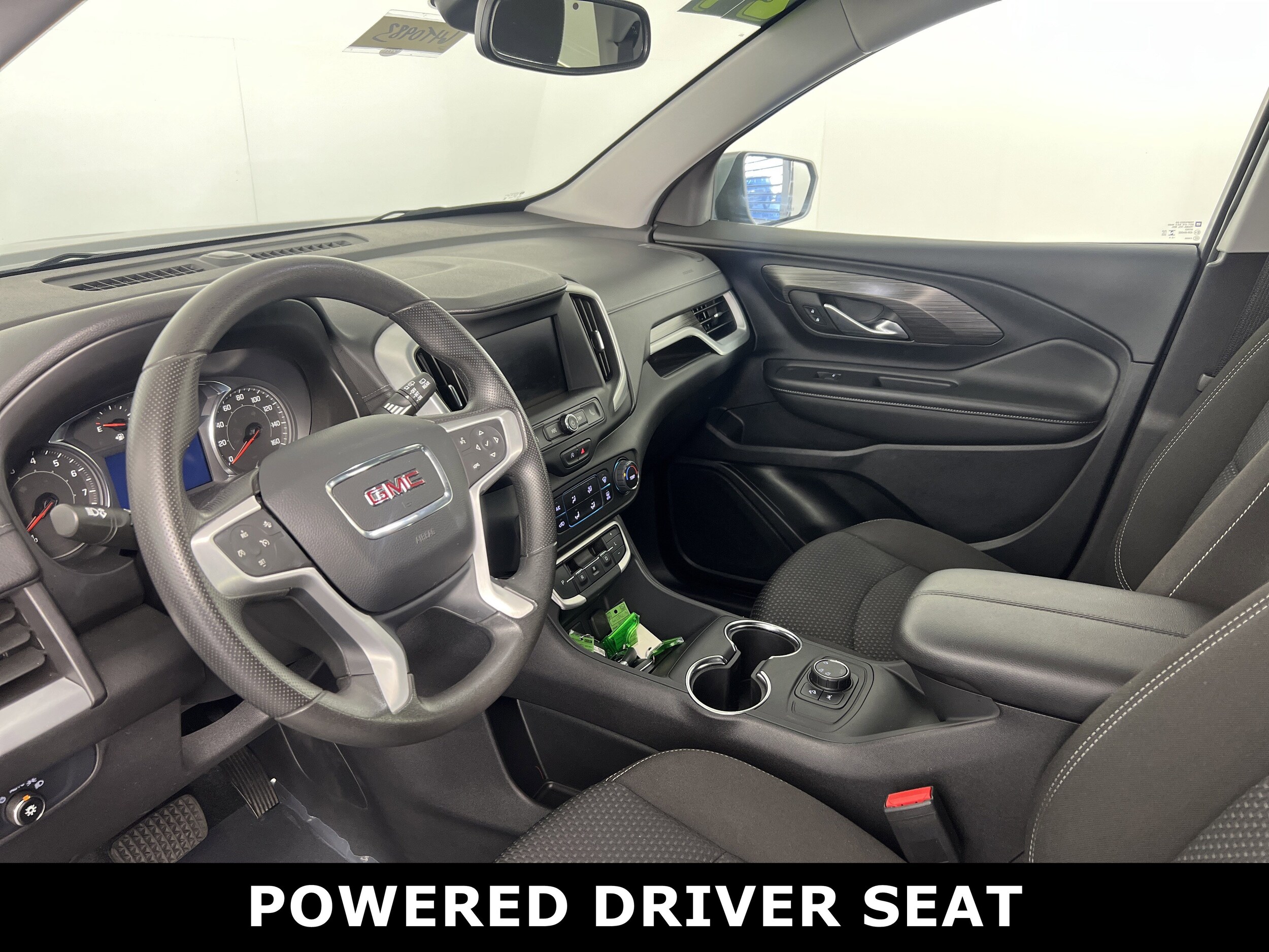 2024 Gmc Terrain SLE photo 4