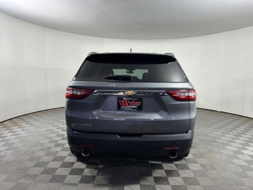 Used 2021 Chevrolet Traverse LS w/1LS SUV