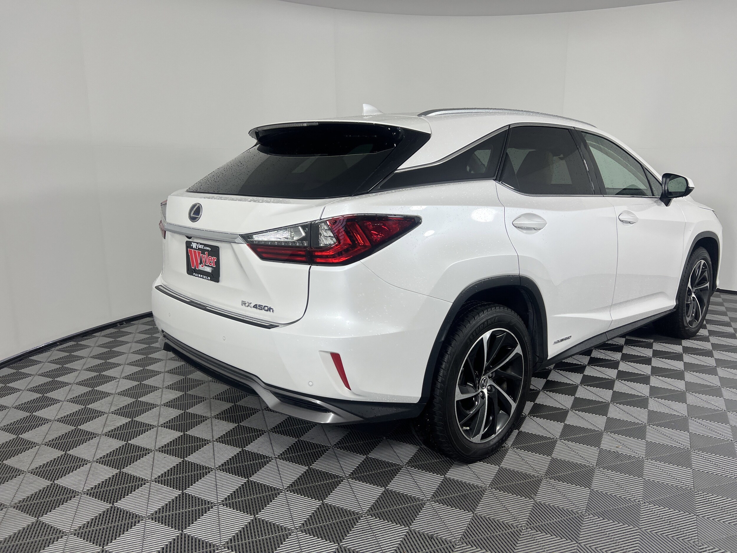 2018 Lexus RX 450h photo 3