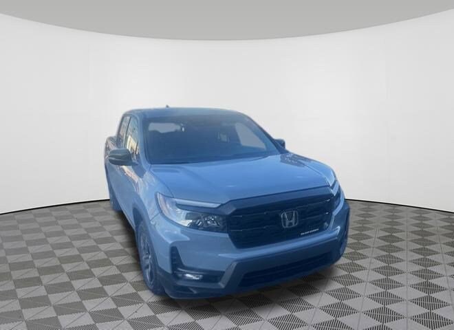 2025 Honda Ridgeline Black Edition photo 4