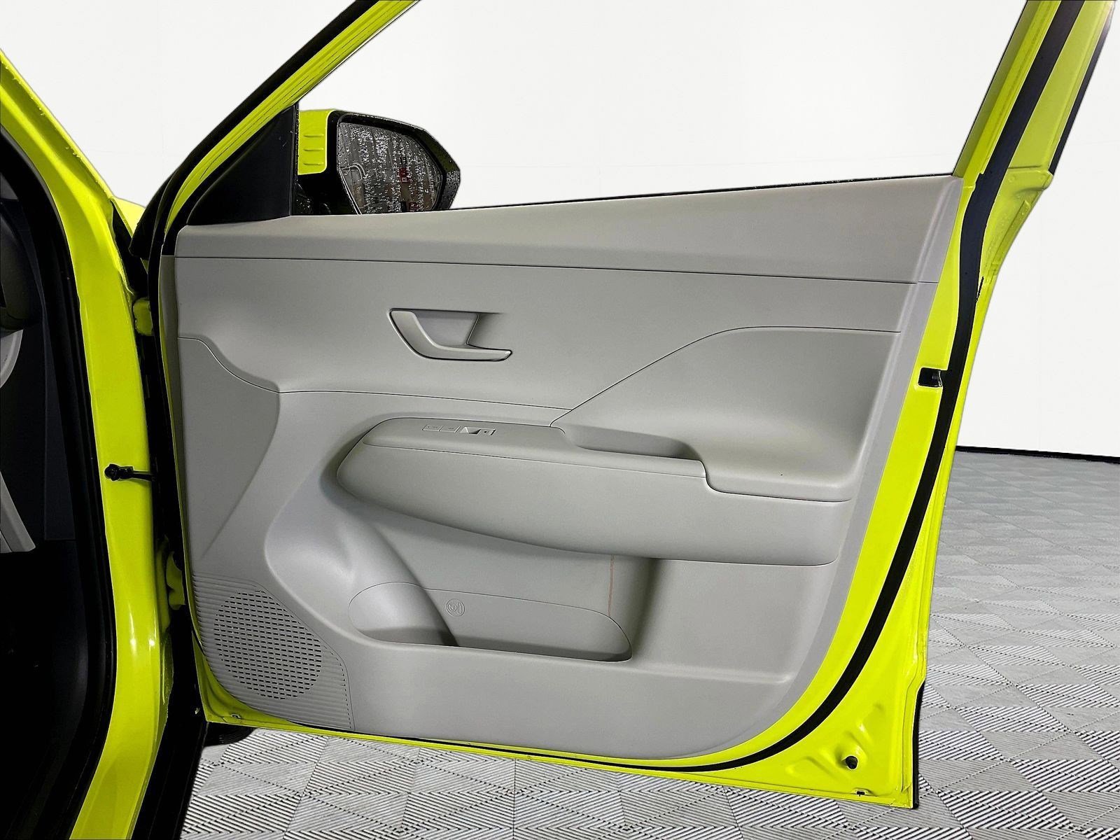 2025 Hyundai Kona SEL - Photo 26