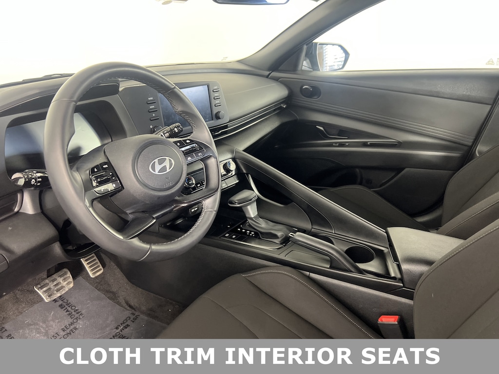 Certified 2025 Hyundai Elantra SEL Sport Sedan