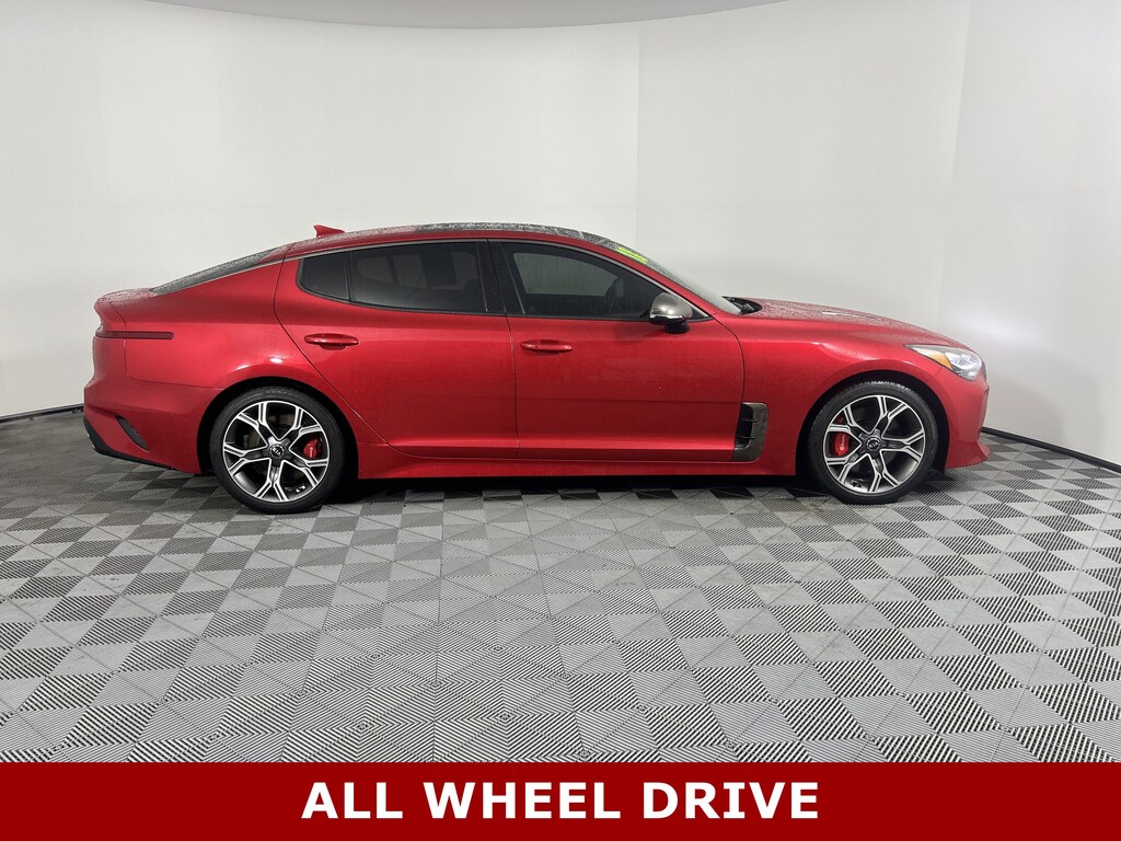 Used 2018 Kia Stinger GT2 Sedan