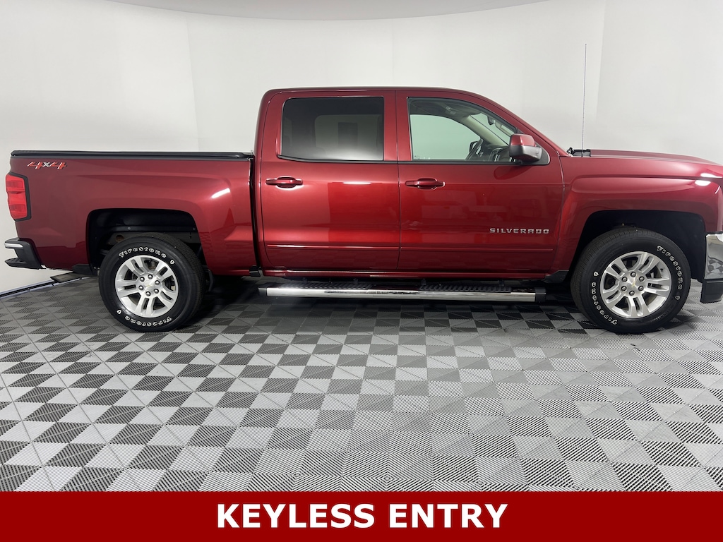 Used 2018 Chevrolet Silverado 1500 LT w/1LT Truck Crew Cab