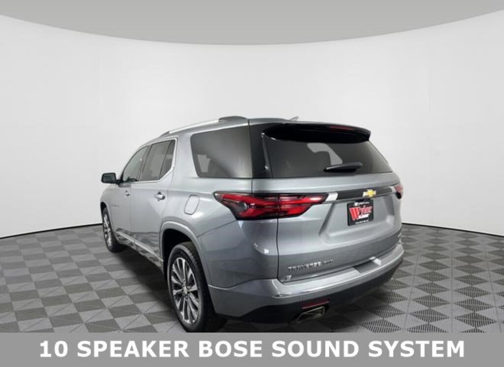 Used 2023 Chevrolet Traverse Premier SUV