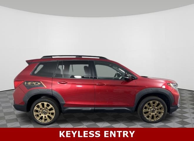 2022 Honda Passport Elite photo 2